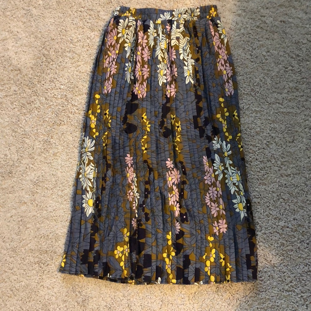 Cute Floral Skirt